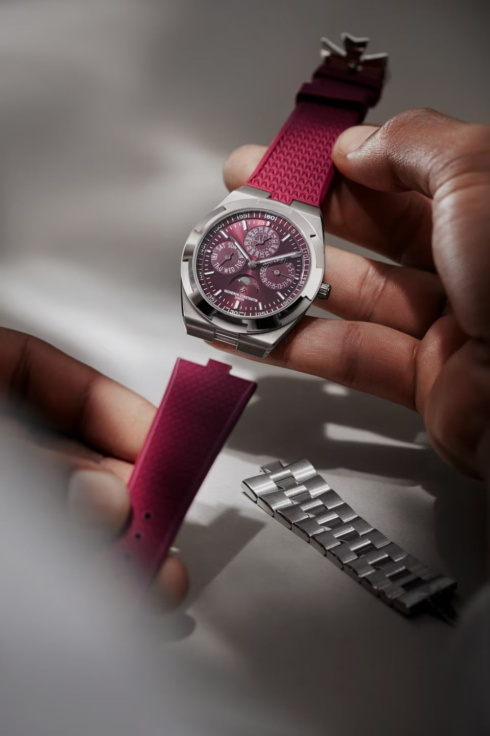 Overseas Global Series Ultra-Thin Perpetual Calendar Watch