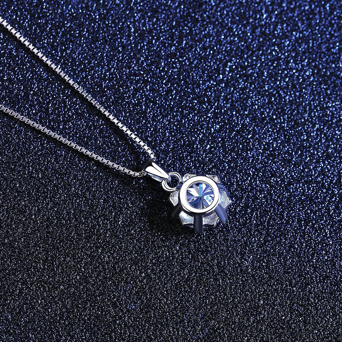 Hot Sale 1ct Moissanite Pendant S925 Silver Necklace Female Simple Box Chain Six Claws Cross-border