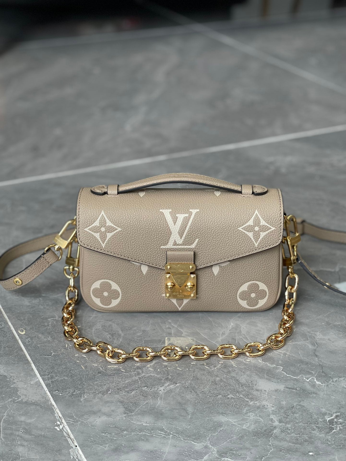 Gris Empreinte Metis East West Mini Crossbody Bag, Giant Monogram Leather Handbag, Gold Chain Flap Shoulder Purse, Top Handle Designer Messenger Bag for Women Daily Travel Dating