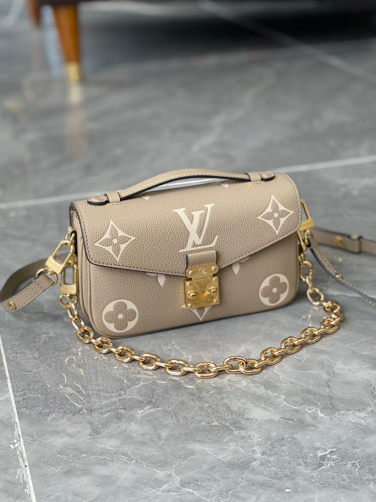 Gris Empreinte Metis East West Mini Crossbody Bag, Giant Monogram Leather Handbag, Gold Chain Flap Shoulder Purse, Top Handle Designer Messenger Bag for Women Daily Travel Dating