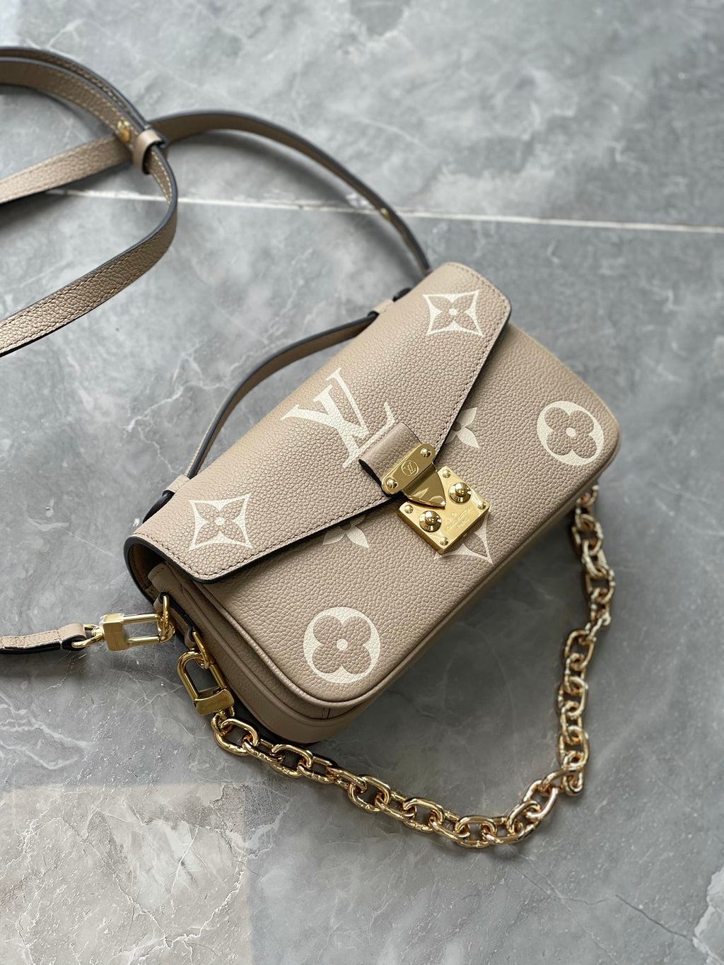Gris Empreinte Metis East West Mini Crossbody Bag, Giant Monogram Leather Handbag, Gold Chain Flap Shoulder Purse, Top Handle Designer Messenger Bag for Women Daily Travel Dating