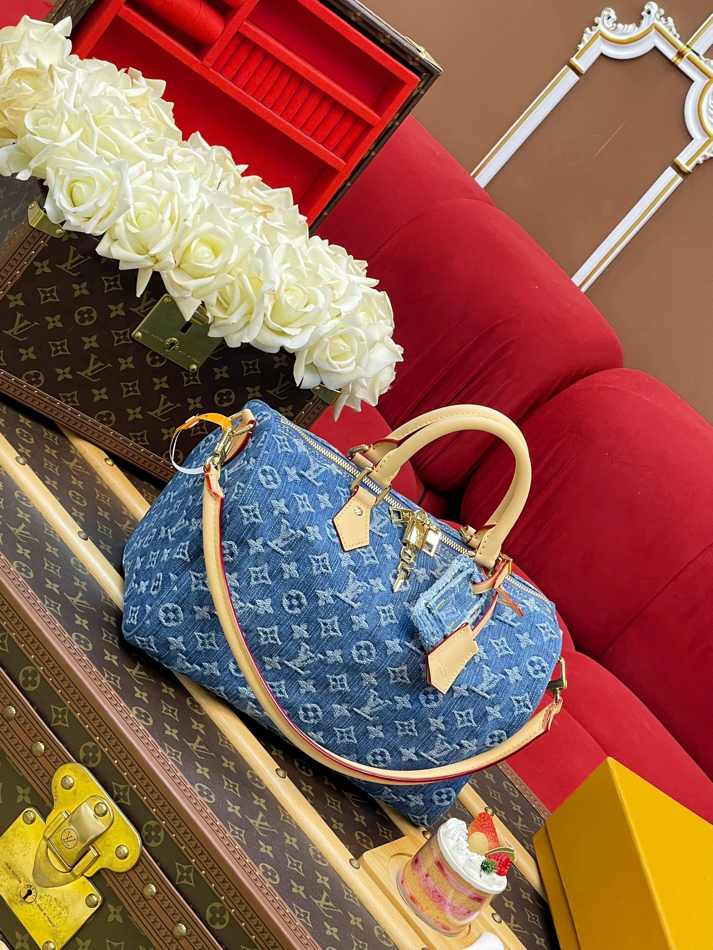 Louis Vuitton Monogram Denim Speedy 30 Bandoulière – Iconic Blue Handbag with Detachable Strap