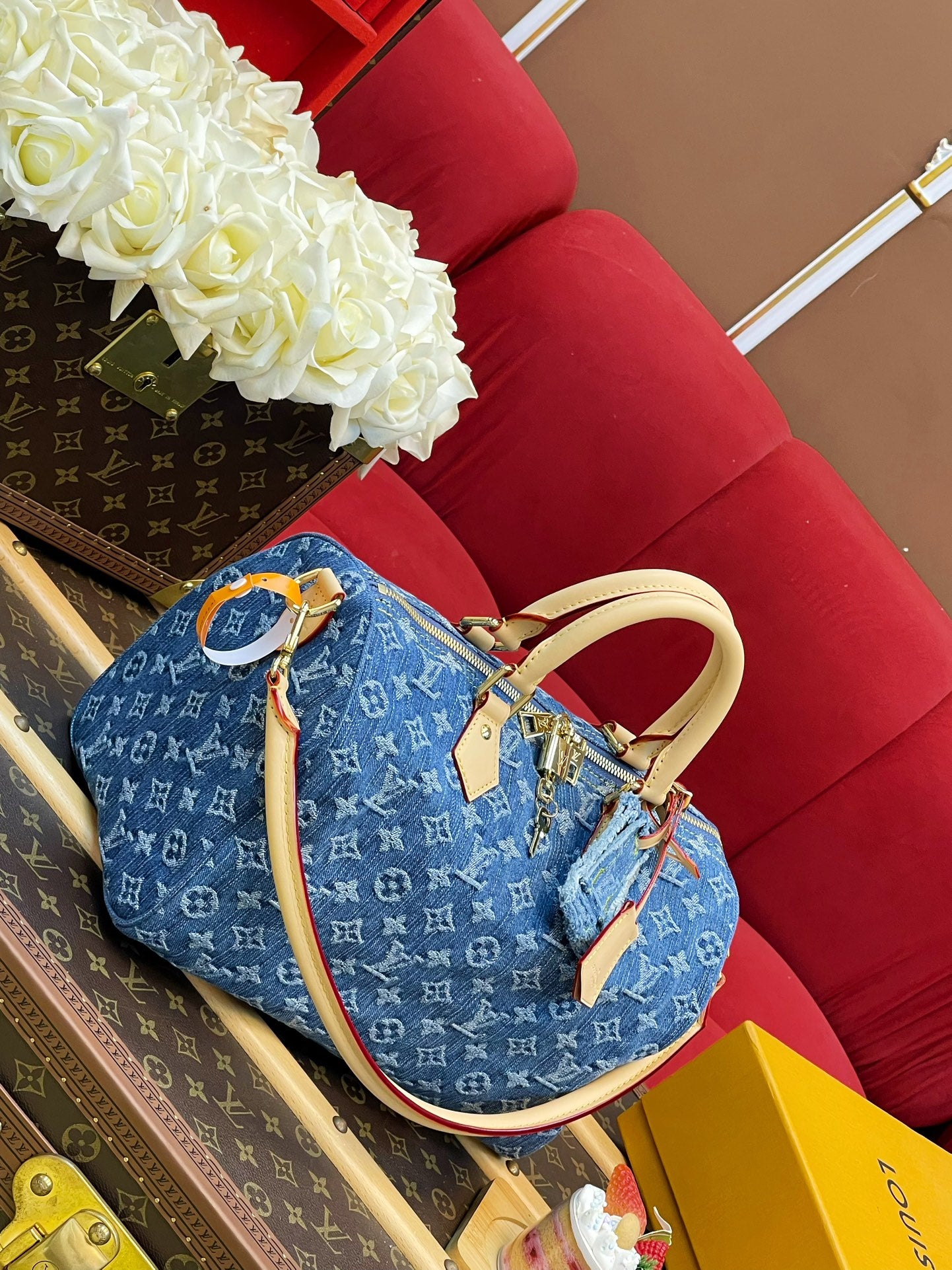 Louis Vuitton Monogram Denim Speedy 30 Bandoulière – Iconic Blue Handbag with Detachable Strap