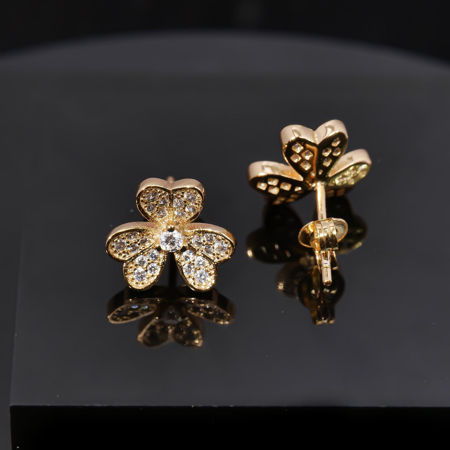 VCA Luxury three-flower diamond fashionable petal gold-plated stud earrings
