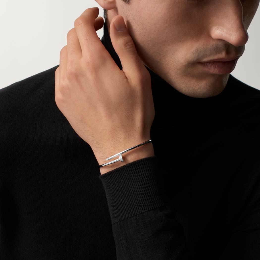 Cartier 18K white gold small nail bracelet with inverted diamonds