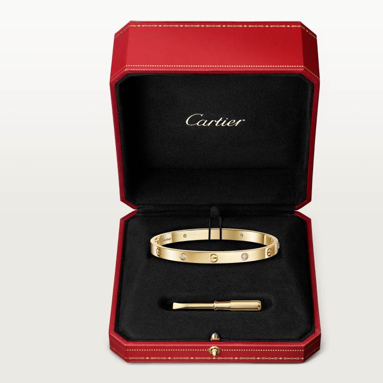 Cartier 4-diamond classic LOVE bracelet in 18K gold