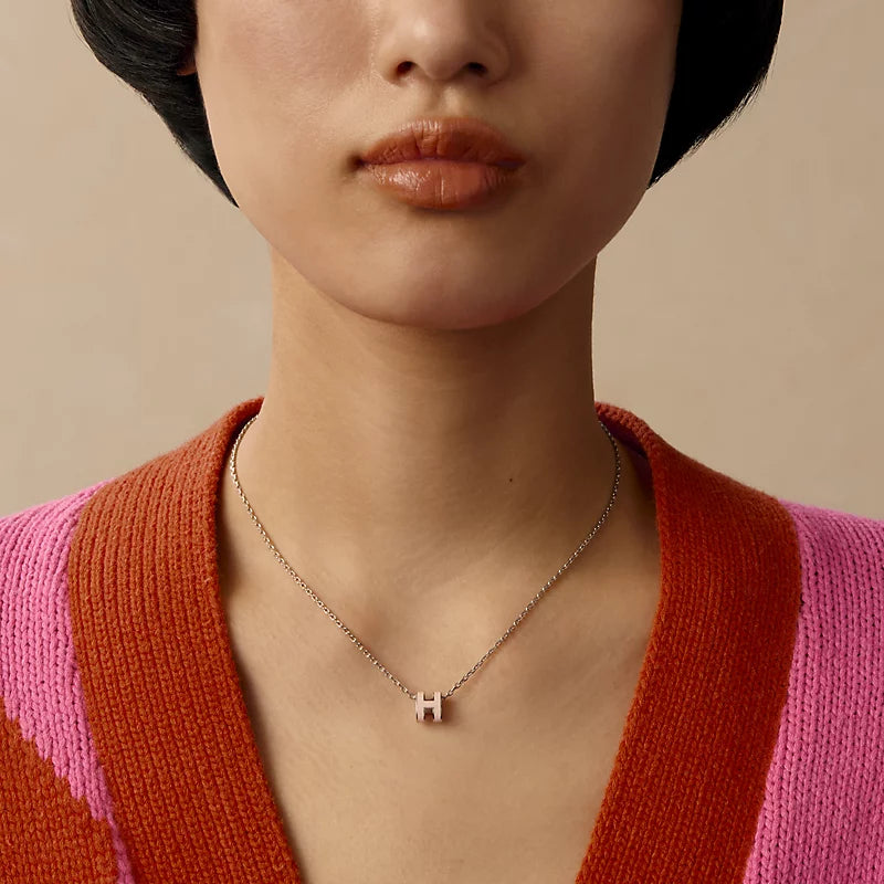 Hermes Mini Pop H Pendant light pink necklace