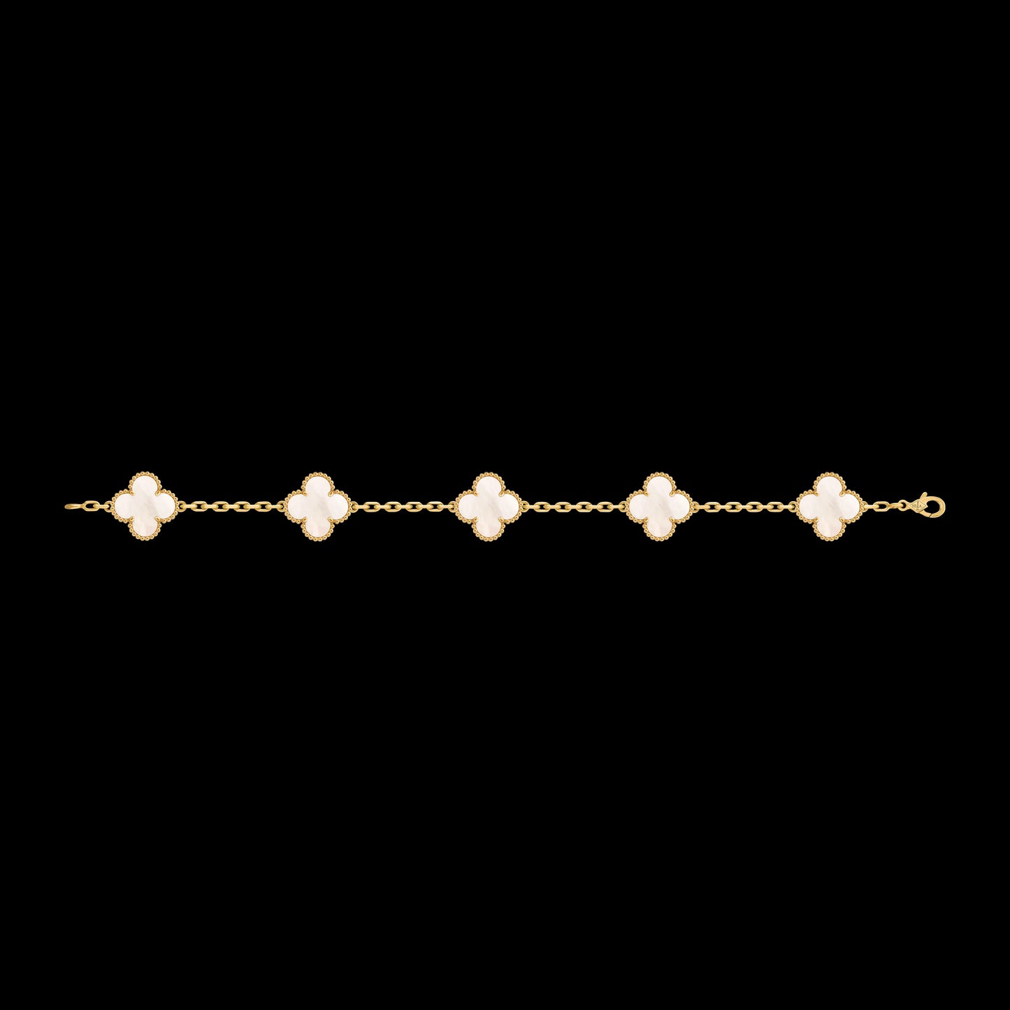 VCA Four-leaf Clover 5-flower golden bracelet paired with white mother-of-pearl