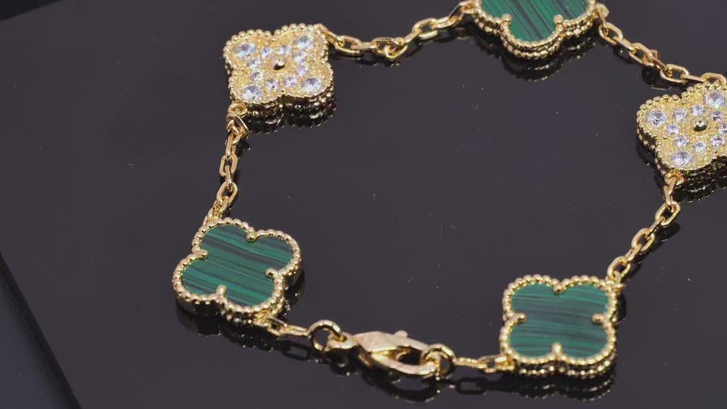 VCA🌿 Lucky Clover Charm Bracelet - Van Cleef Inspired Design