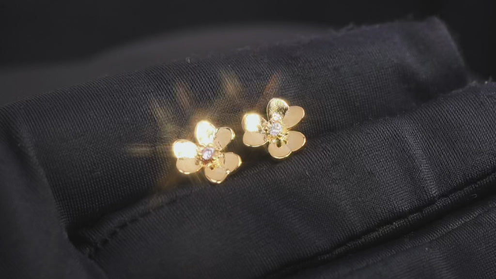 VCA Alhambra's Whisper - Gold Clover Stud Earrings